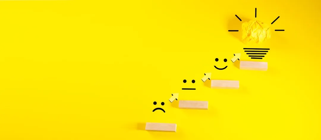 Envoyer un message ou attendre : que choisir pour avancer ?
